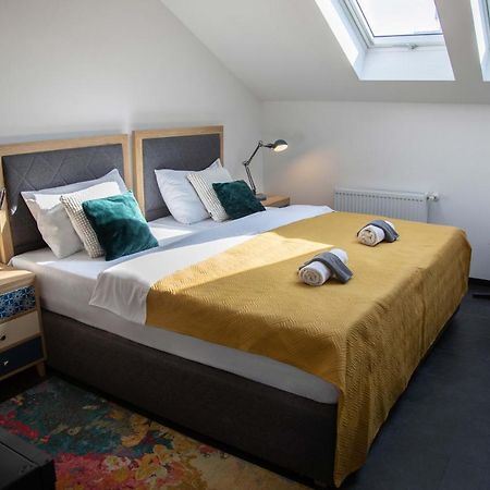 زغرب Kvaternik Square Rooms المظهر الخارجي الصورة