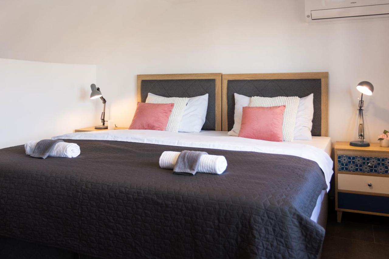 زغرب Kvaternik Square Rooms المظهر الخارجي الصورة